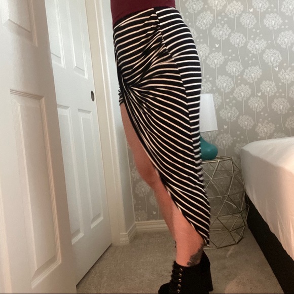 Black Stripe Twist Wrap Front Skirt - Picture 3 of 8